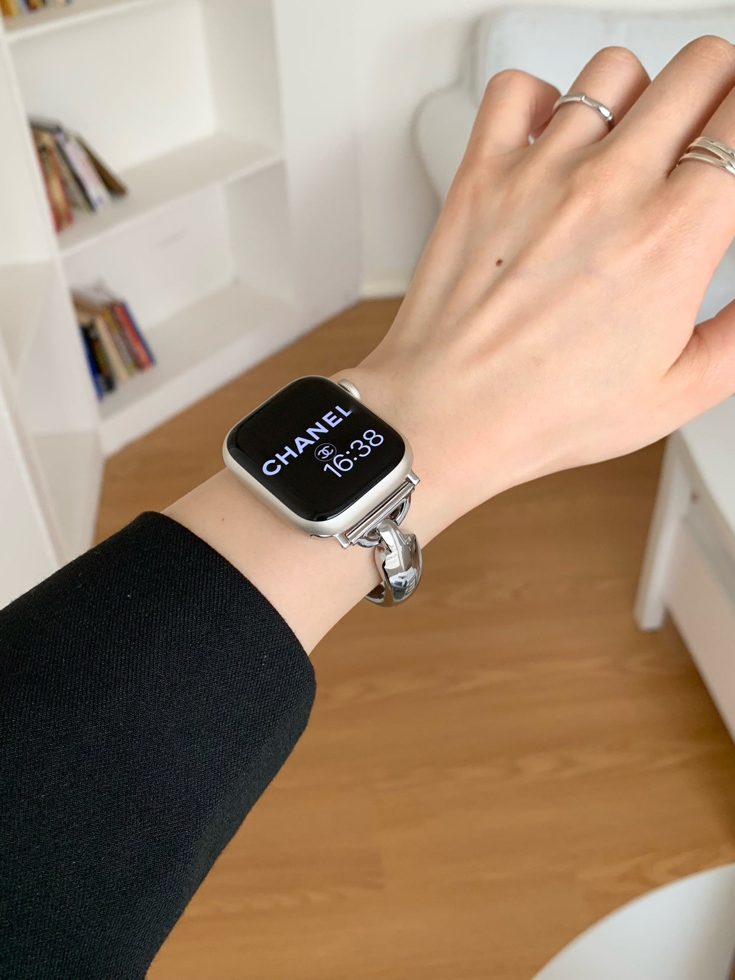 Simple Metal Bracelet For Apple Watch